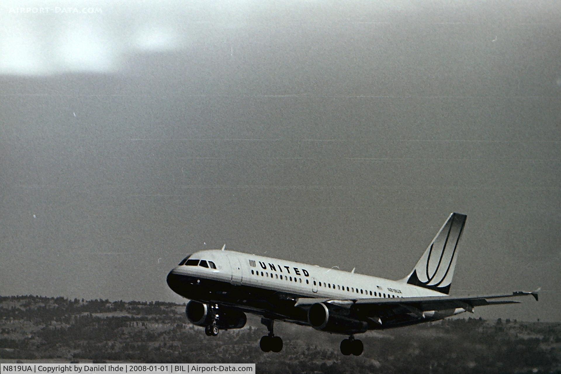 N819UA, 1998 Airbus A319-131 C/N 893, United Airlines Airbus A319 @ BIL