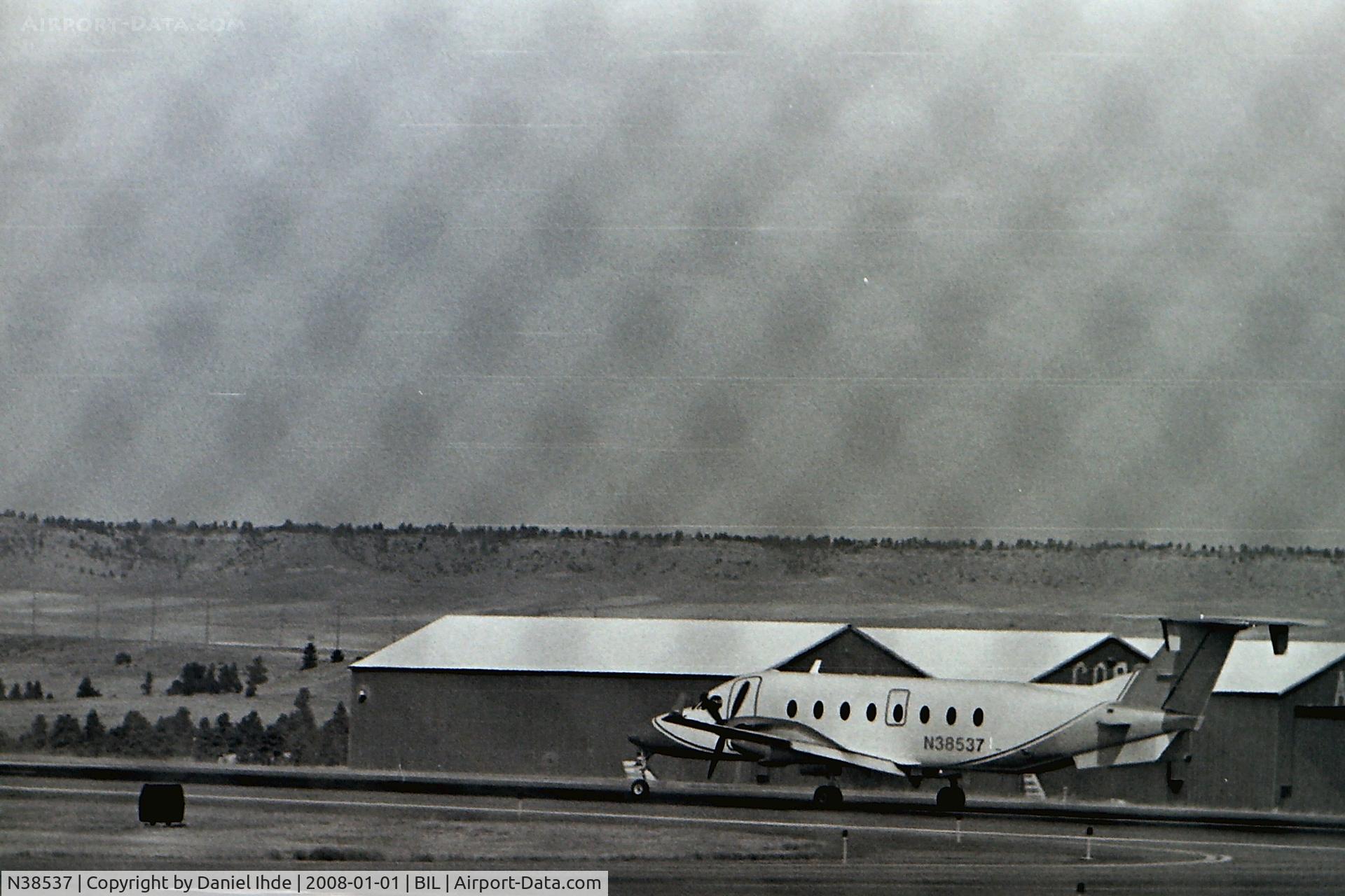 N38537, 1995 Beech 1900D C/N UE-158, Gulfstream Air Beech 1900 @ BIL