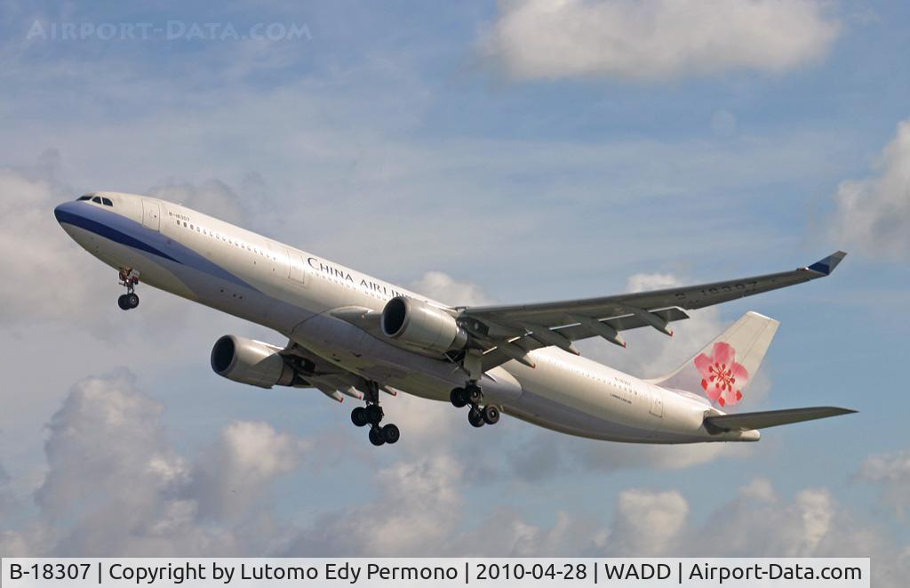 B-18307, 2005 Airbus A330-302 C/N 691, China Air
