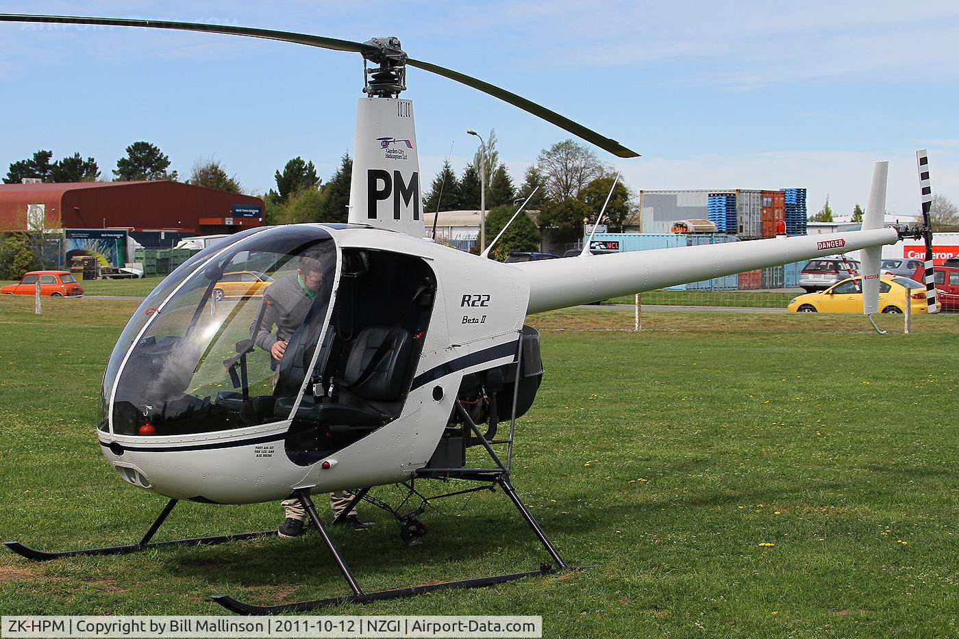 ZK-HPM, Robinson R22 Beta C/N 2635, check before flight
