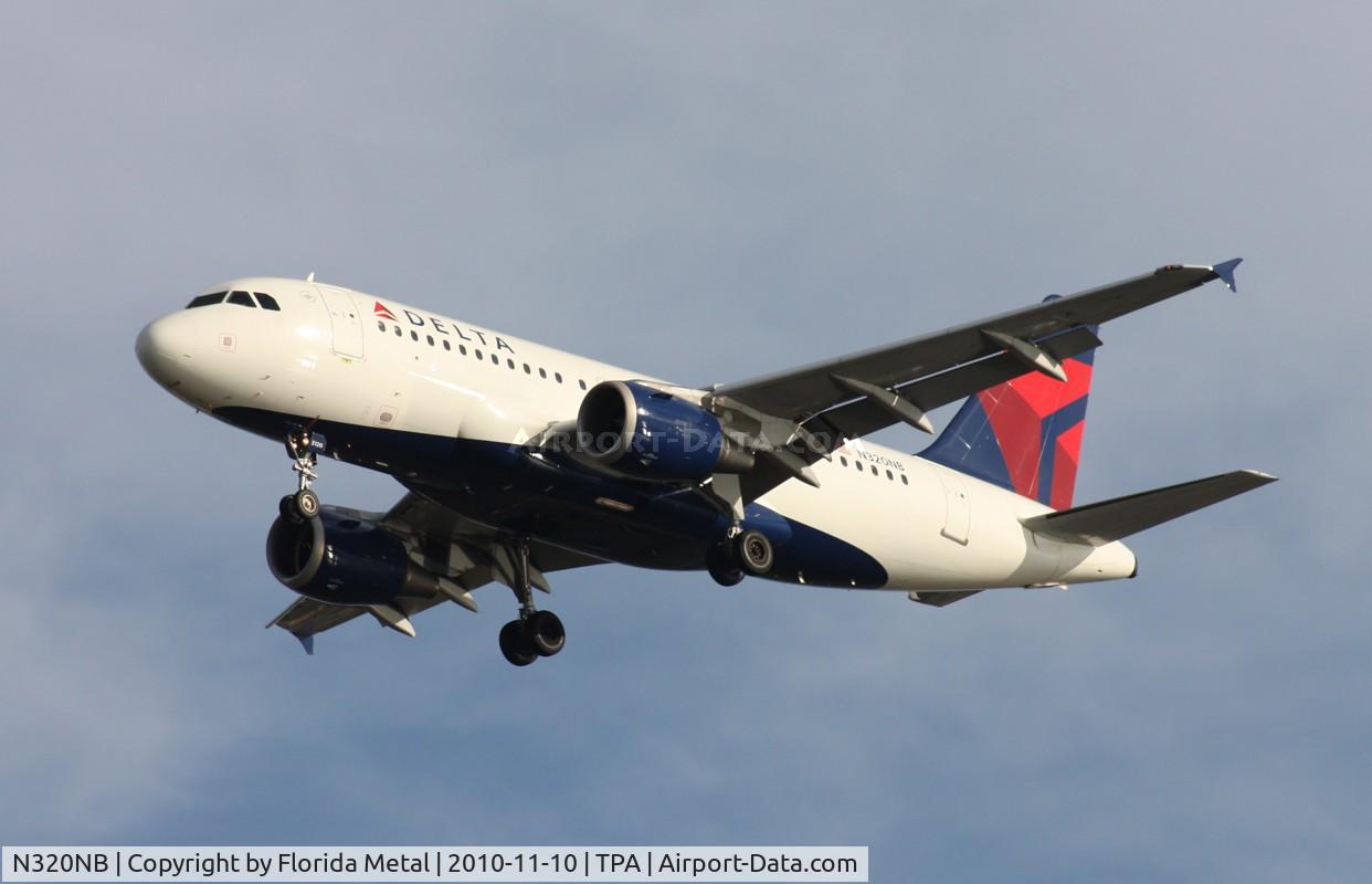 N320NB, 2000 Airbus A319-114 C/N 1392, Delta A319