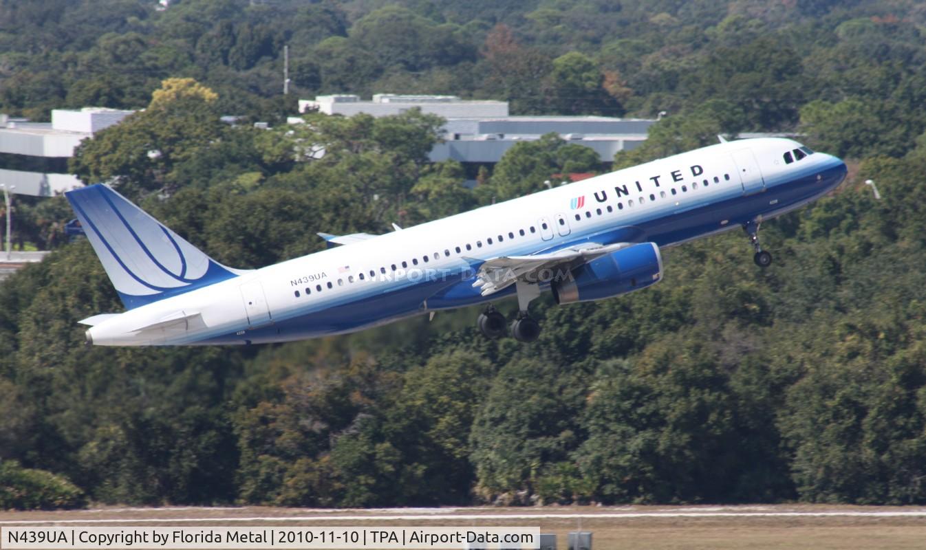 N439UA, 1997 Airbus A320-232 C/N 683, United A320