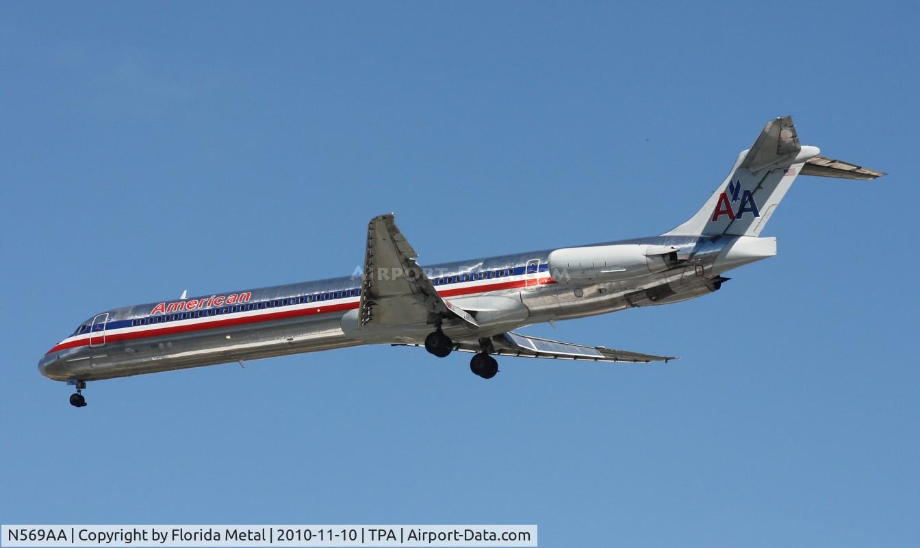 N569AA, 1987 McDonnell Douglas MD-83 (DC-9-83) C/N 49351, American MD-83