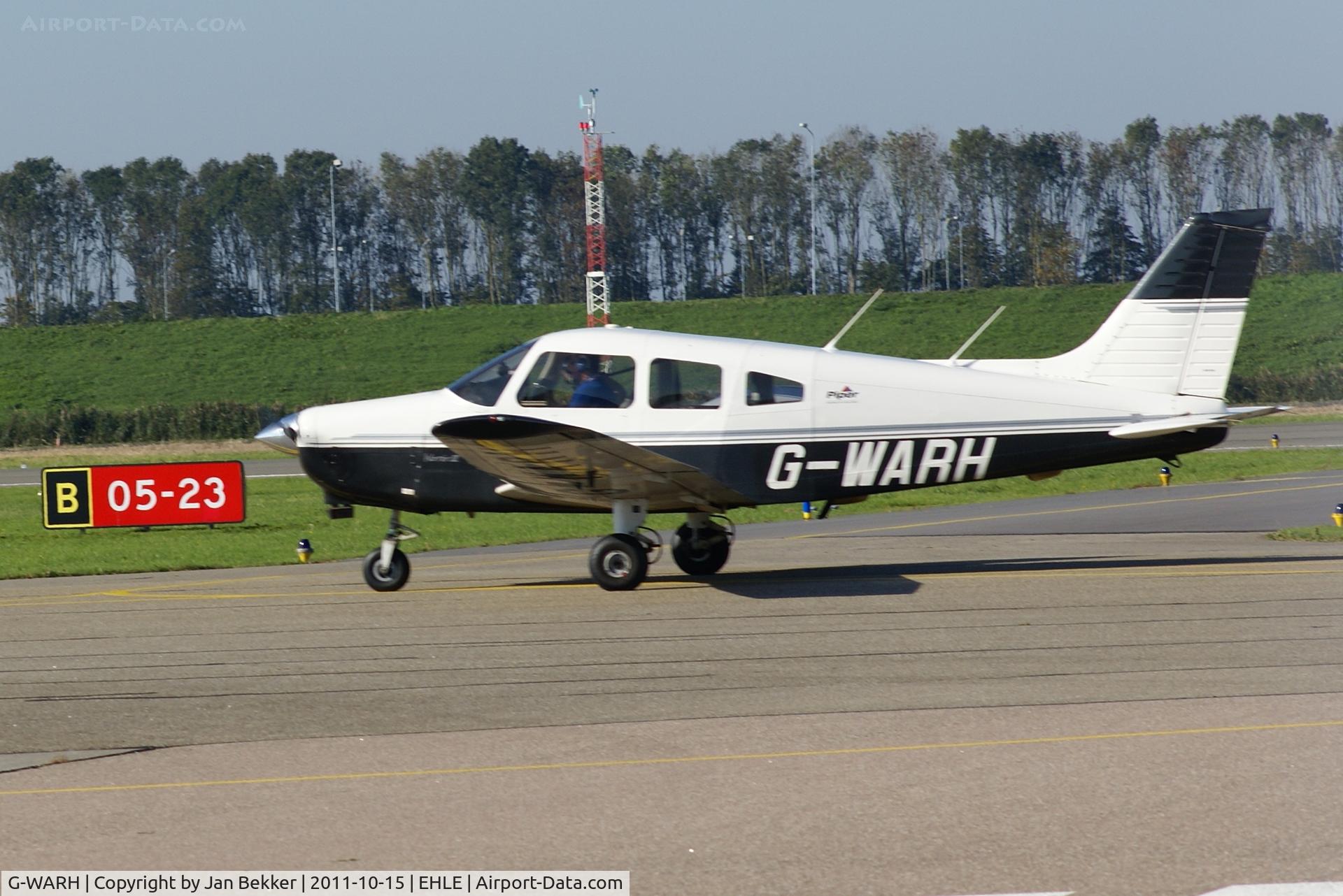 G-WARH, 1999 Piper PA-28-161 Cherokee Warrior III C/N 28-42063, Airport Lelystad.