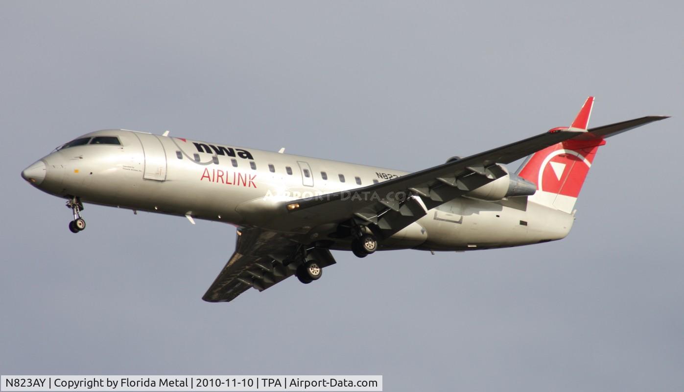 N823AY, 2005 Bombardier CRJ-200ER (CL-600-2B19) C/N 8023, Pinnacle CRJ-200