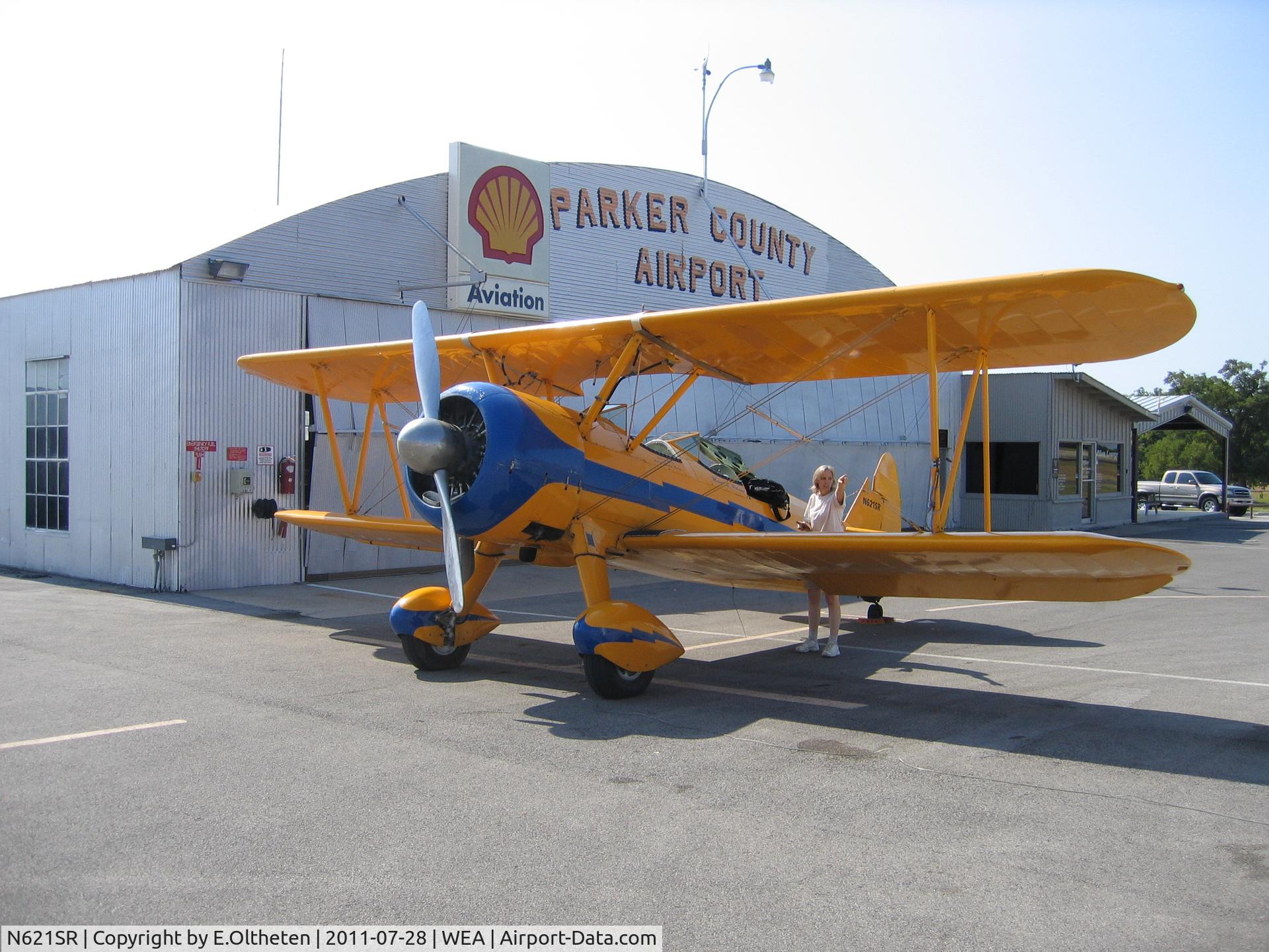 N621SR, 1942 Boeing A75N1(PT17) C/N 75-3092, Mona Folstad-Polson's Stearman Refueling at Parker County Airport