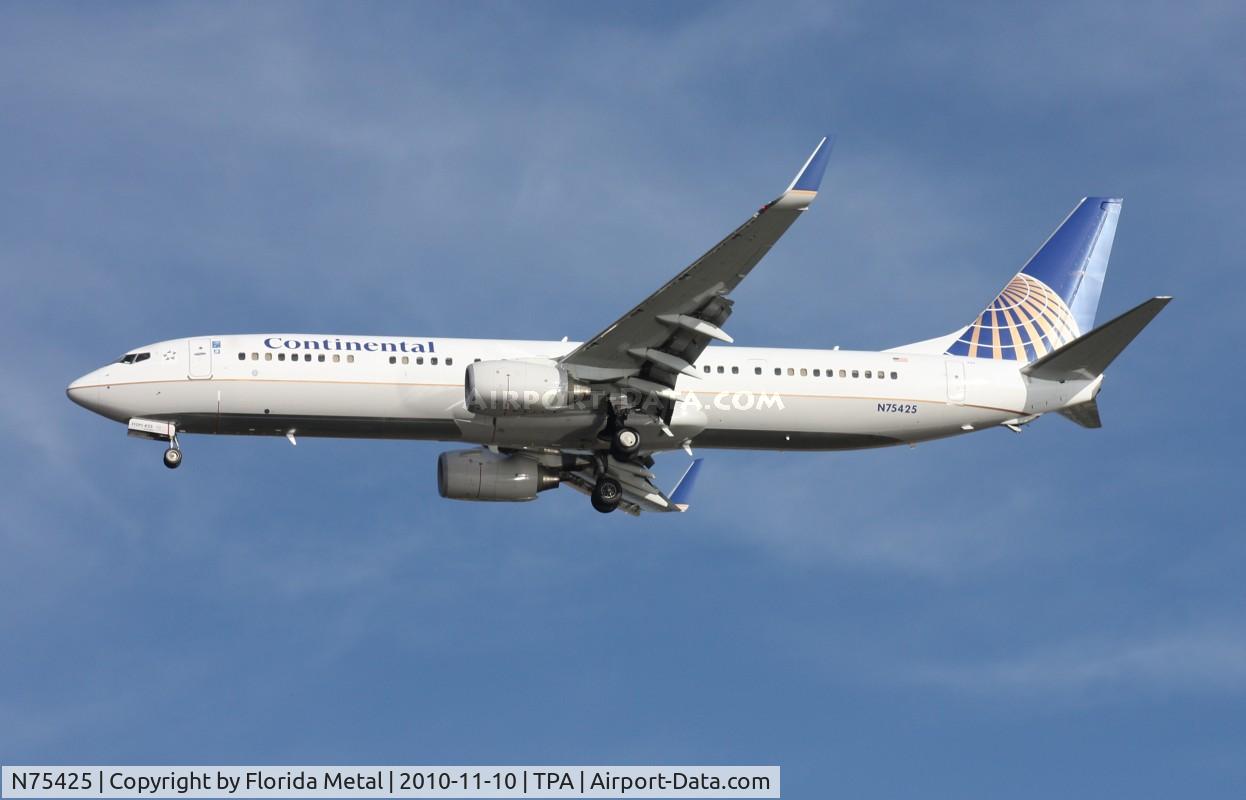 N75425, 2008 Boeing 737-924/ER C/N 33460, Continental
