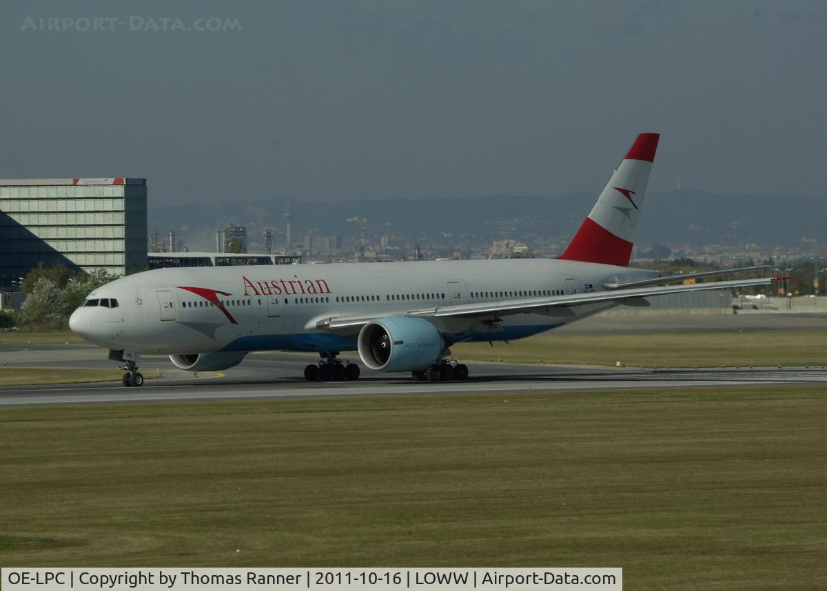 OE-LPC, 2002 Boeing 777-2Z9/ER C/N 29313, Austrian Airlines Boeing 777