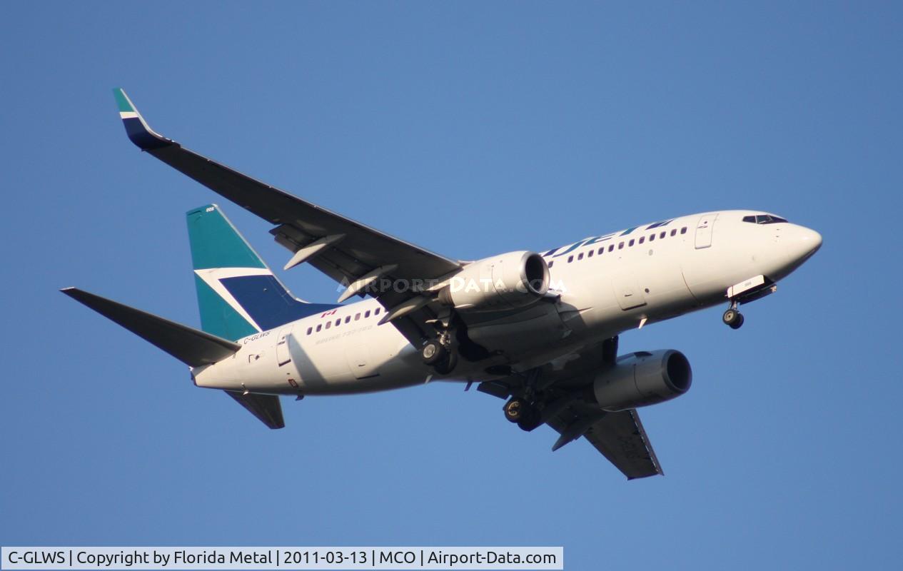C-GLWS, 2001 Boeing 737-76N C/N 32581, West Jet 737