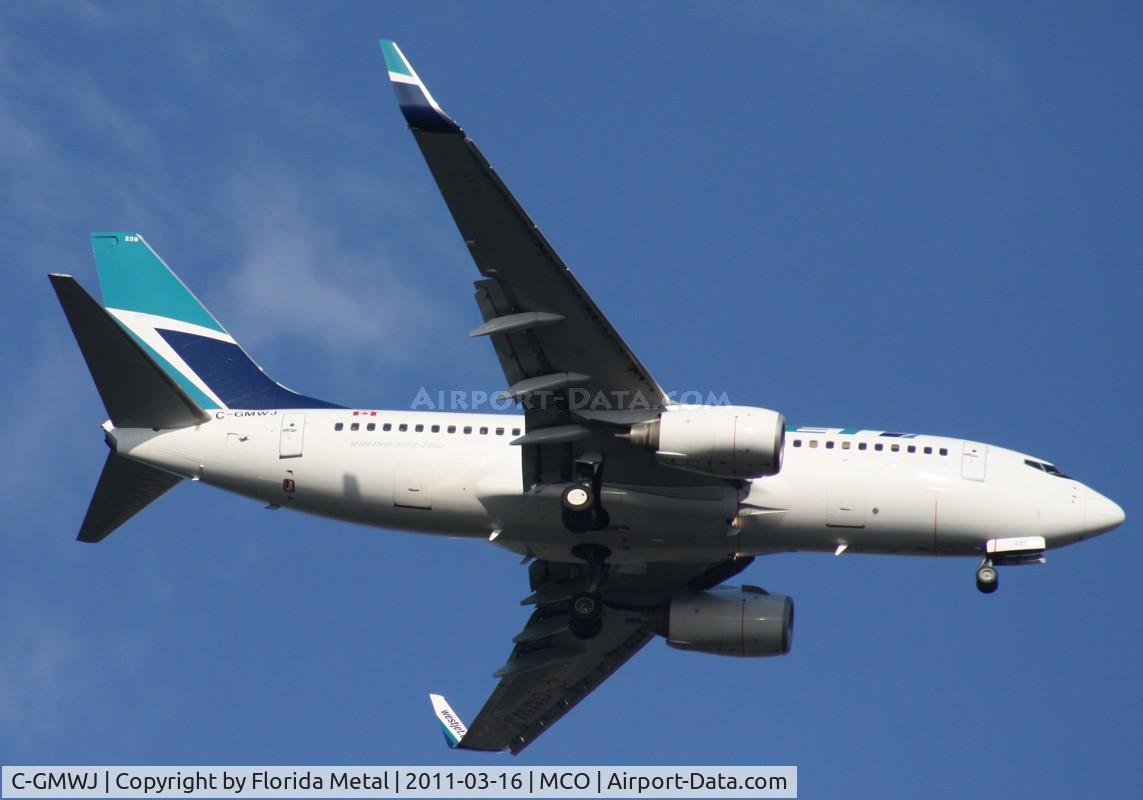 C-GMWJ, 2006 Boeing 737-7CT C/N 35985, West Jet 737