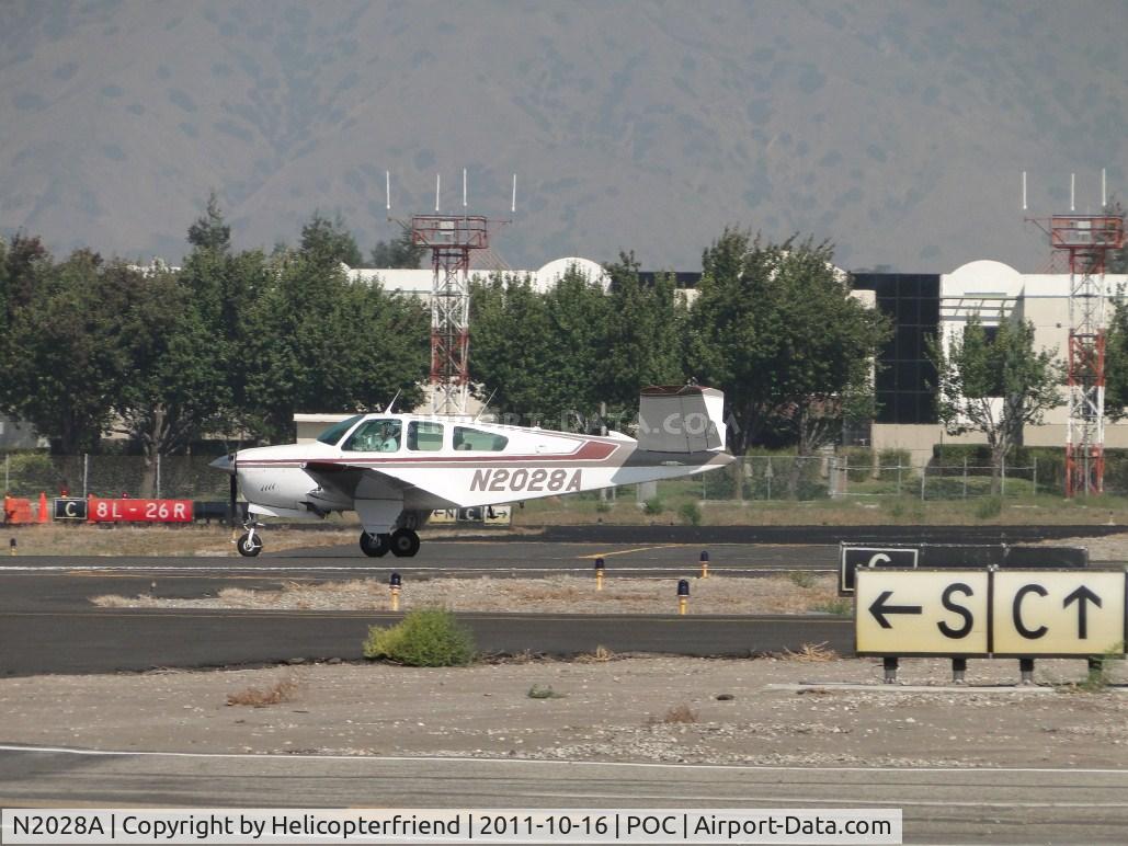 N2028A, 1969 Beech V35A Bonanza C/N D-9026, Rolling out after landing passing taxiway Cocco