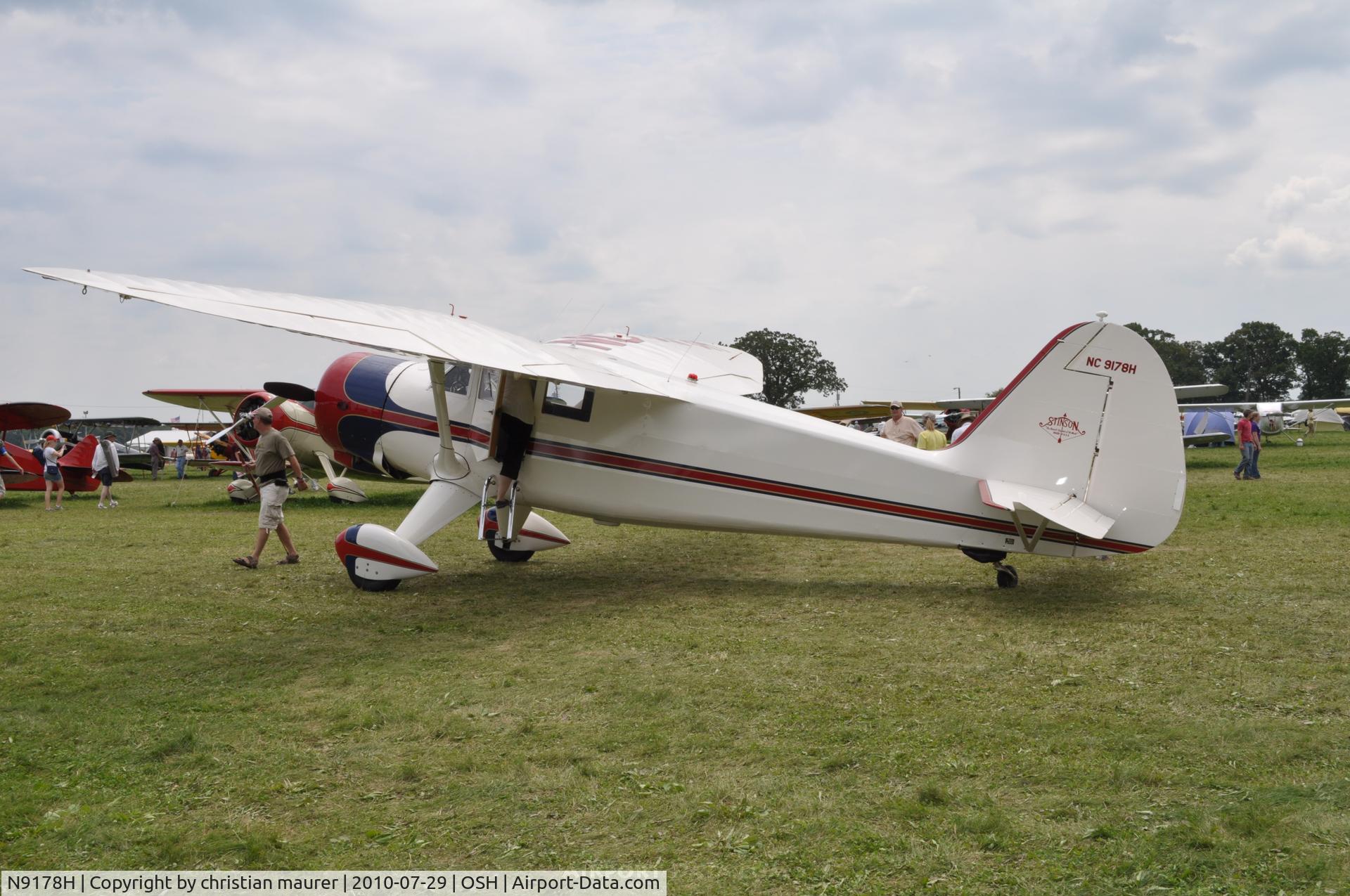 N9178H, 1943 Stinson V77 Reliant C/N 77-186, v77