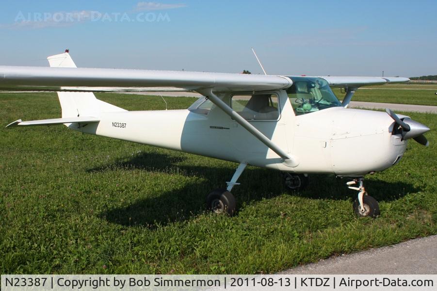 N23387, 1968 Cessna 150H C/N 15068921, At Toledo-Metcalf during the EAA fly-in.