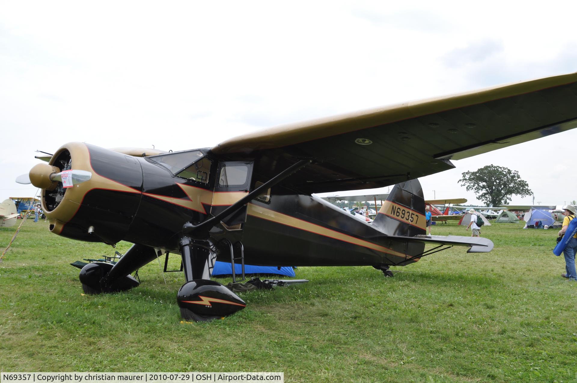 N69357, 1944 Stinson V77 Reliant C/N 77-448, v-77