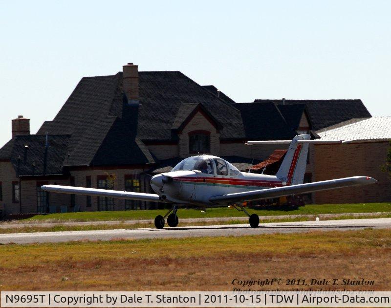 N9695T, 1978 Piper PA-38-112 Tomahawk C/N 38-78A0157, Departing Amarillo, TX, Tradewinds Airport (TDW).