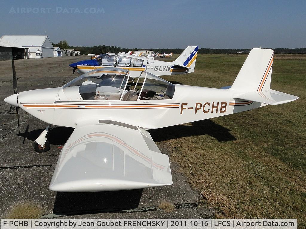 F-PCHB, Brandli BX-2 Cherry C/N 141, au parking et au soleil