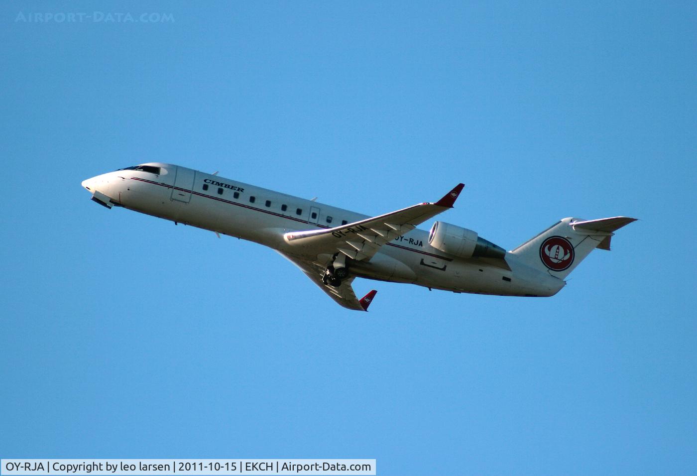 OY-RJA, 2000 Canadair CRJ-200LR (CL-600-2B19) C/N 7413, T/O R-22R CPH Kastrup 15.10.11