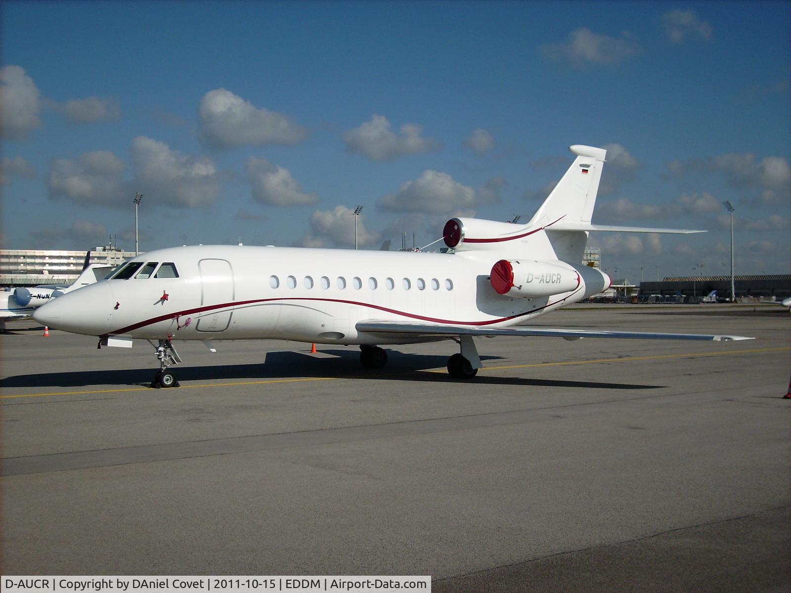 D-AUCR, Dassault Falcon 900DX C/N 606, @ MUC October 15th, 2011