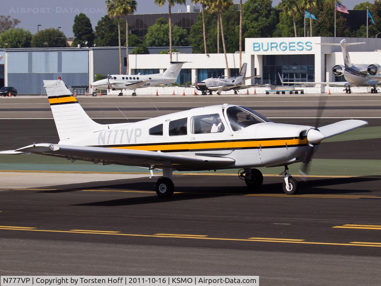 N777VP, 1974 Piper PA-28-151 Cherokee Warrior C/N 28-7415632, N777VP taxiing