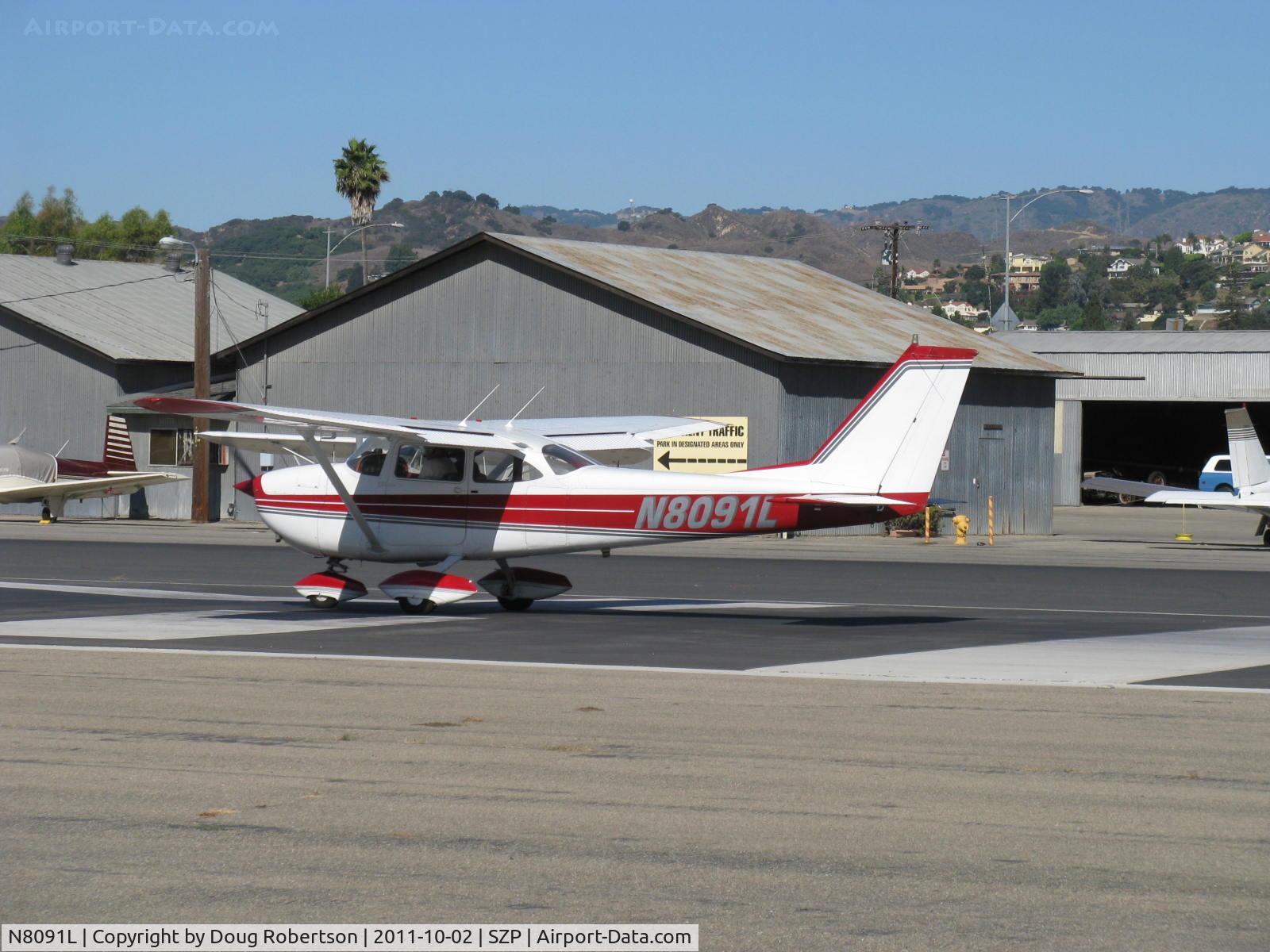 N8091L, 1967 Cessna 172H C/N 17256291, 1967 Cessna 172H Skyhawk, Continental O-300 145 Hp, takeoff roll Rwy 22