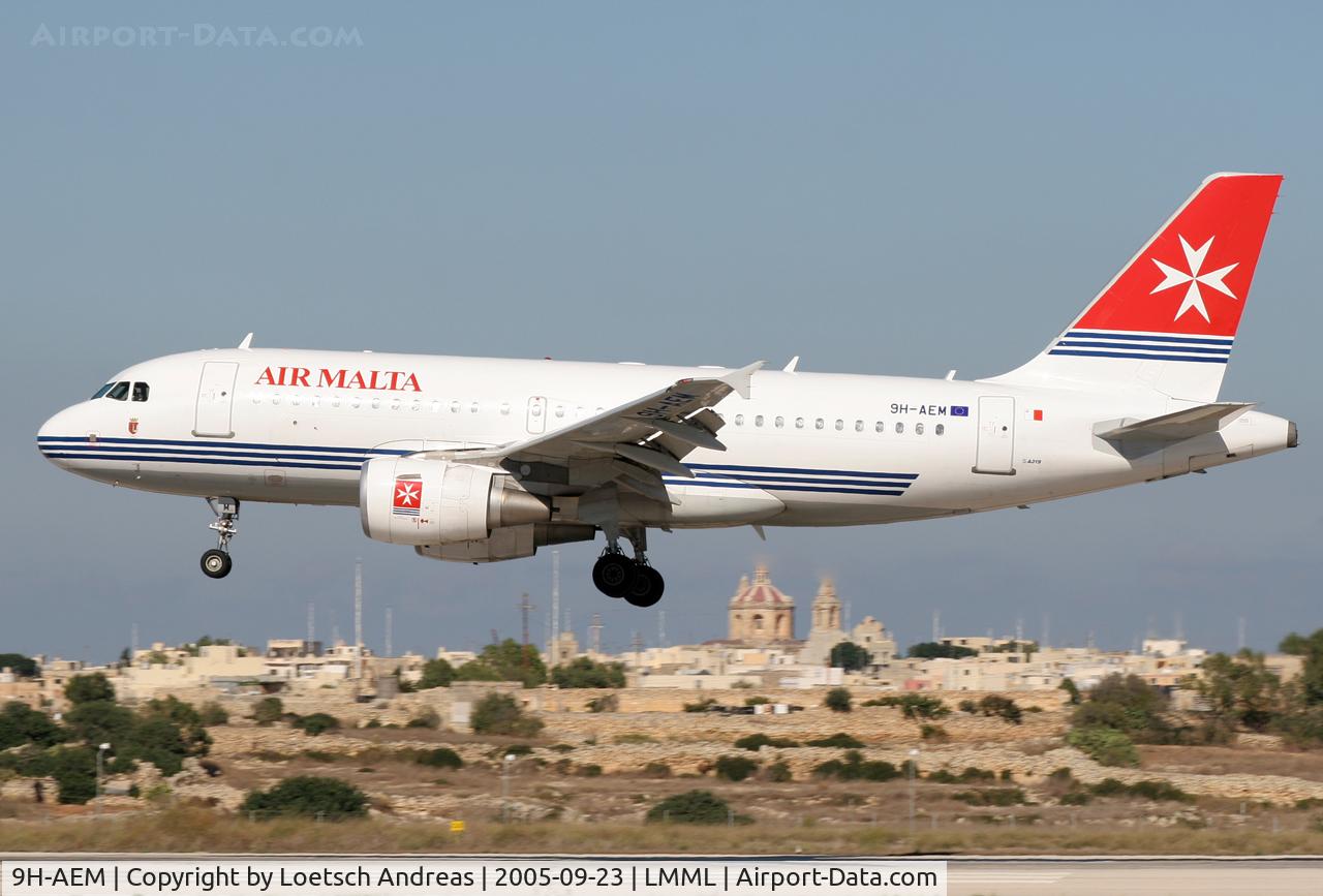 9H-AEM, 2005 Airbus A319-111 C/N 2382, Landing 31