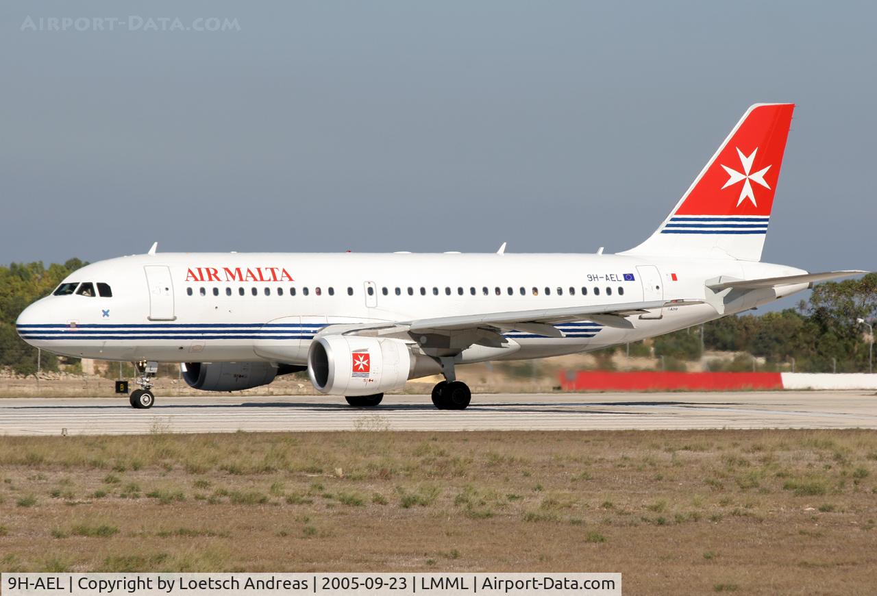 9H-AEL, 2004 Airbus A319-111 C/N 2332, Ready for take off RWY31