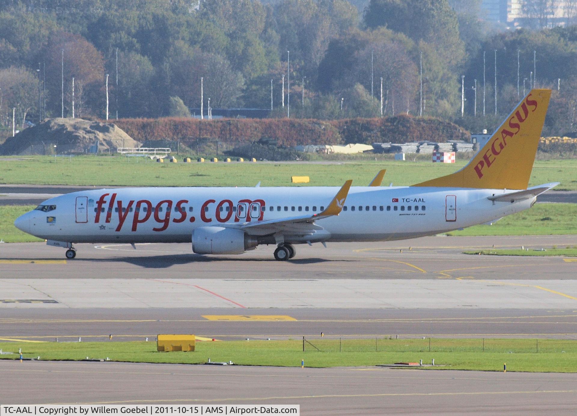 TC-AAL, 2009 Boeing 737-82R C/N 35984, Taxi to the runway of Schiphol Airport