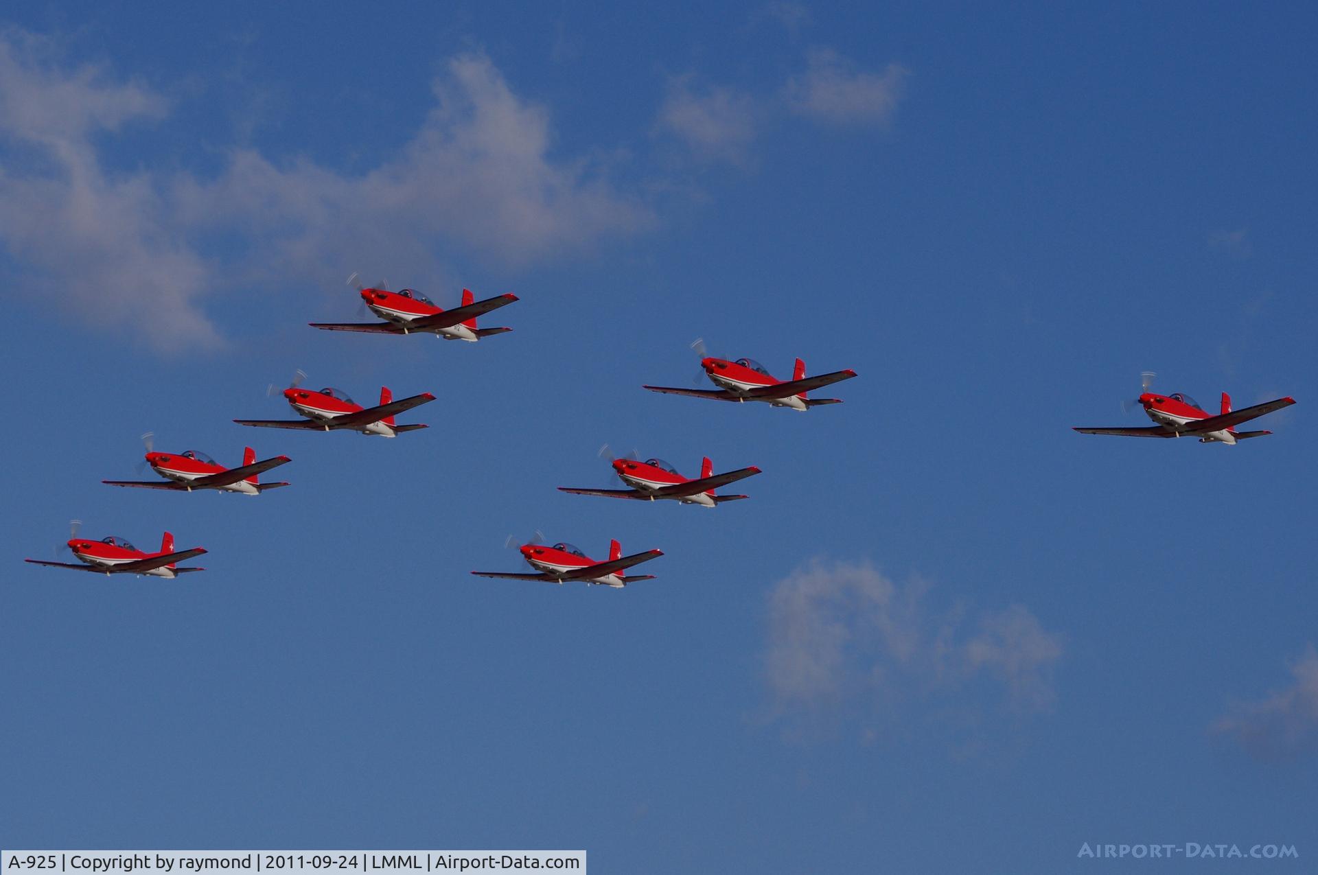 A-925, 1983 Pilatus PC-7 Turbo Trainer C/N 333, Swiss Team PC7s demonstrating over Malta in the Malta International Airshow 2011.