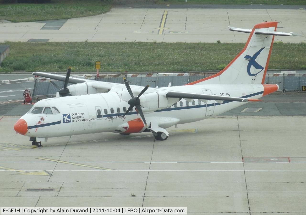 F-GFJH, 1987 ATR 42-300 C/N 049, Now a calibrator with the french DCA