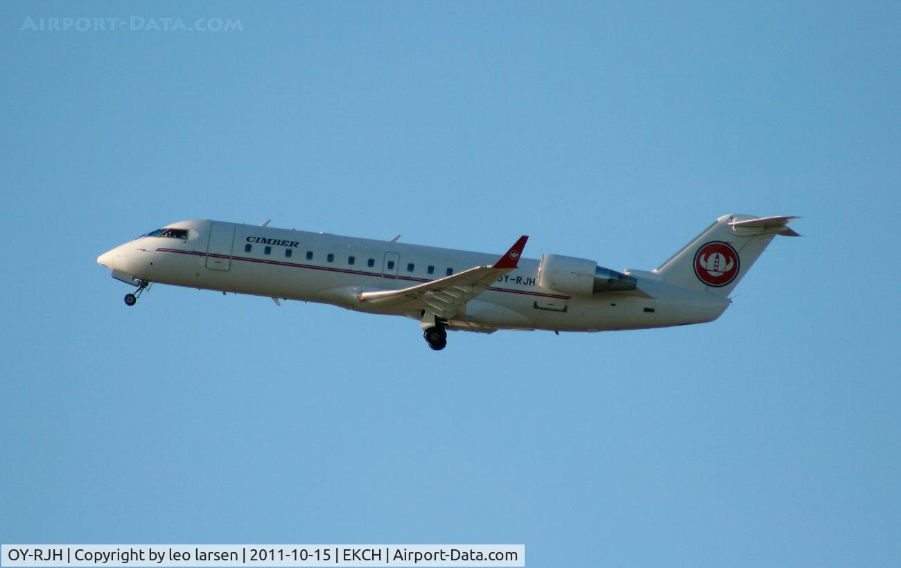 OY-RJH, 1995 Canadair CRJ-100LR (CL-600-2B19) C/N 7090, T/O R-22R CPH Kastrup 15.10.11
