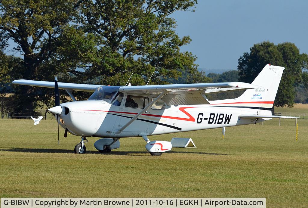 G-BIBW, 1978 Reims F172N Skyhawk C/N 1756, SHOT AT HEADCORN