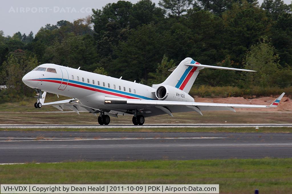 VH-VDX, 2001 Bombardier BD-700-1A10 Global Express C/N 9101, 2001 Bombardier Global Express VH-VDX landing RWY 2R.