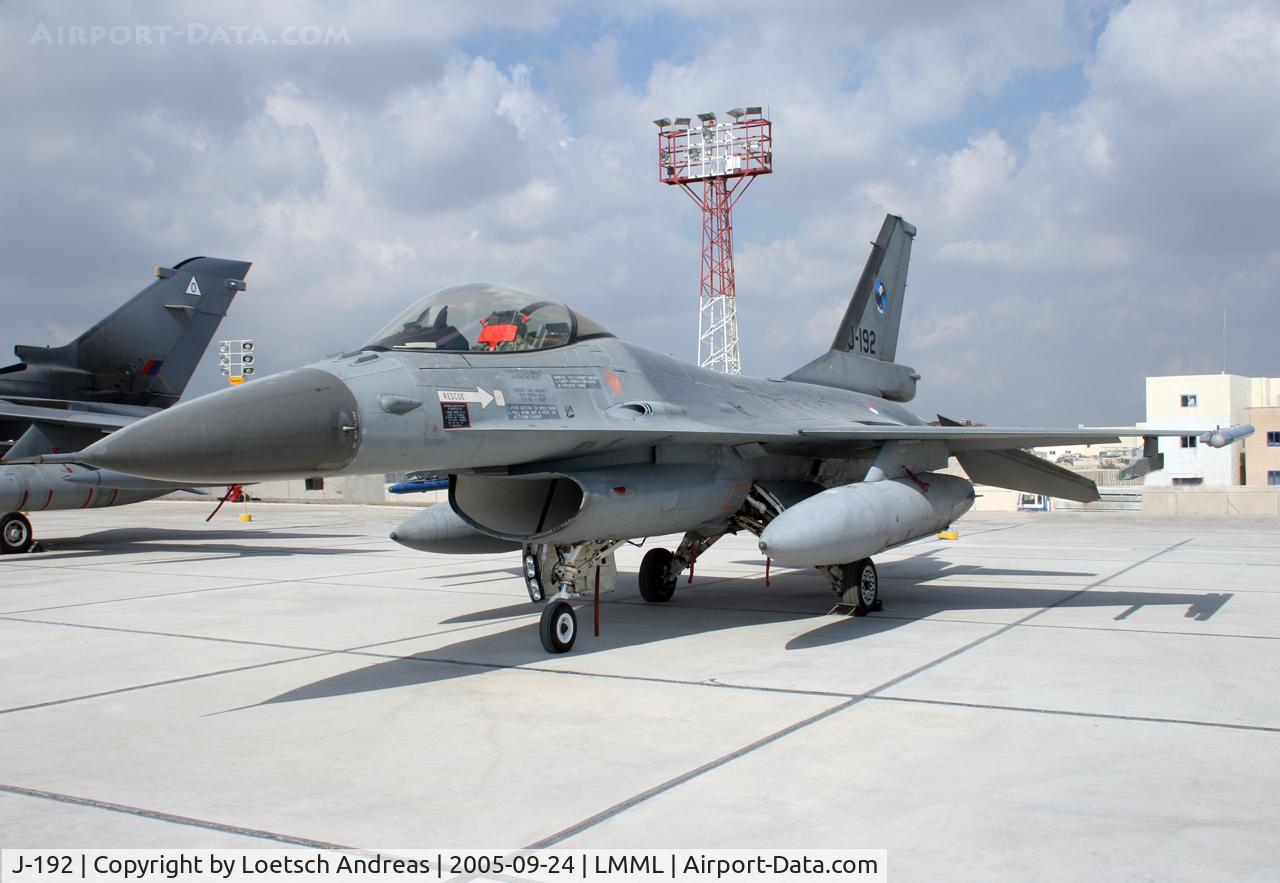 J-192, General Dynamics F-16A C/N 6D-99, Static display