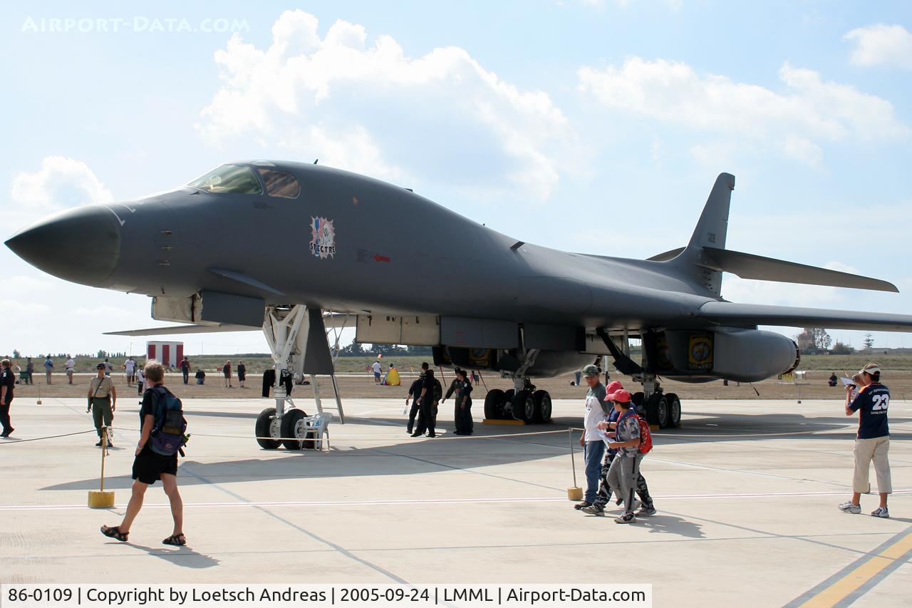 86-0109, 1986 Rockwell B-1B Lancer C/N 69, Bomber