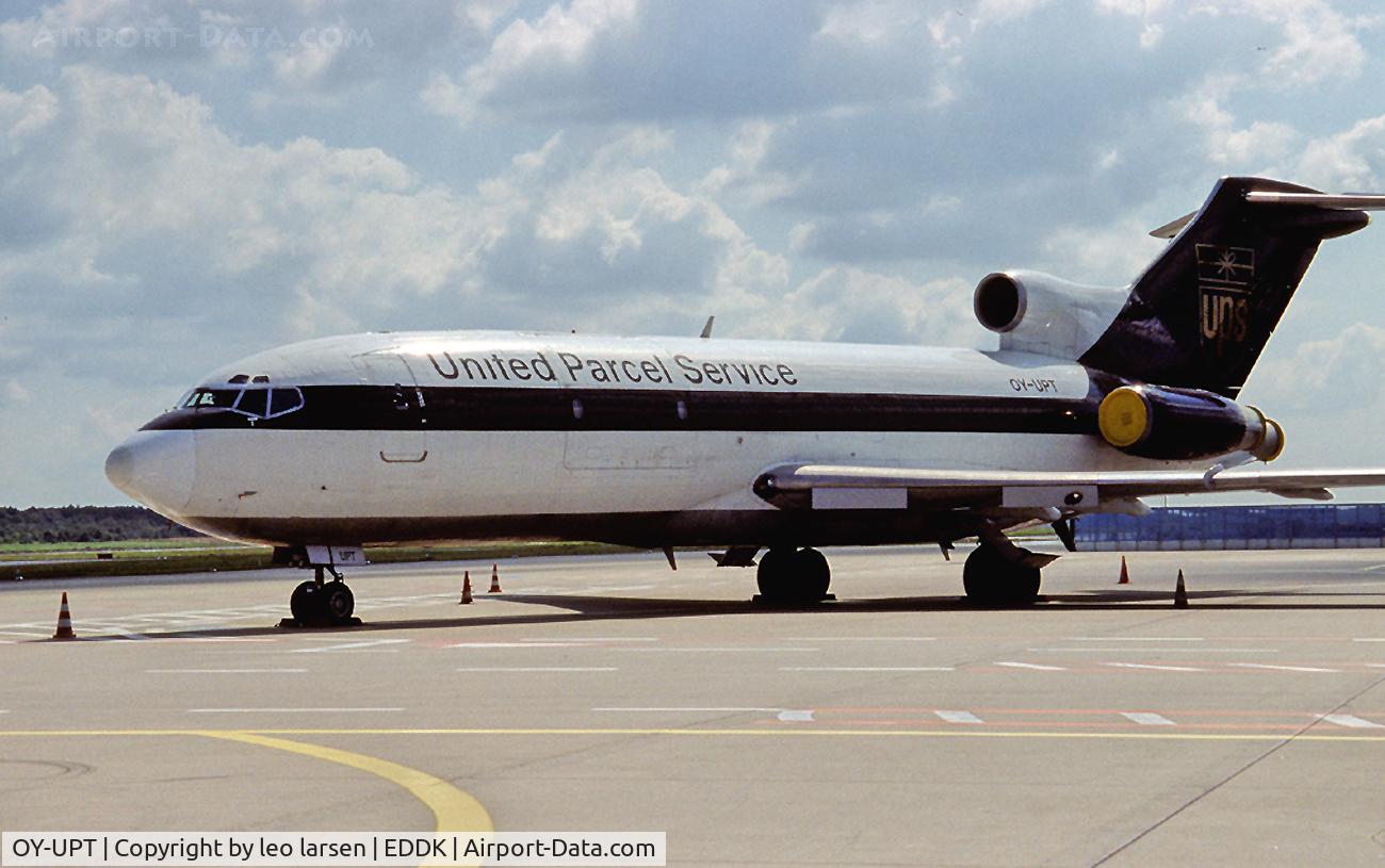 OY-UPT, 1966 Boeing 727-1QF(22C) C/N 19094, Cologne CGN 15.8.02