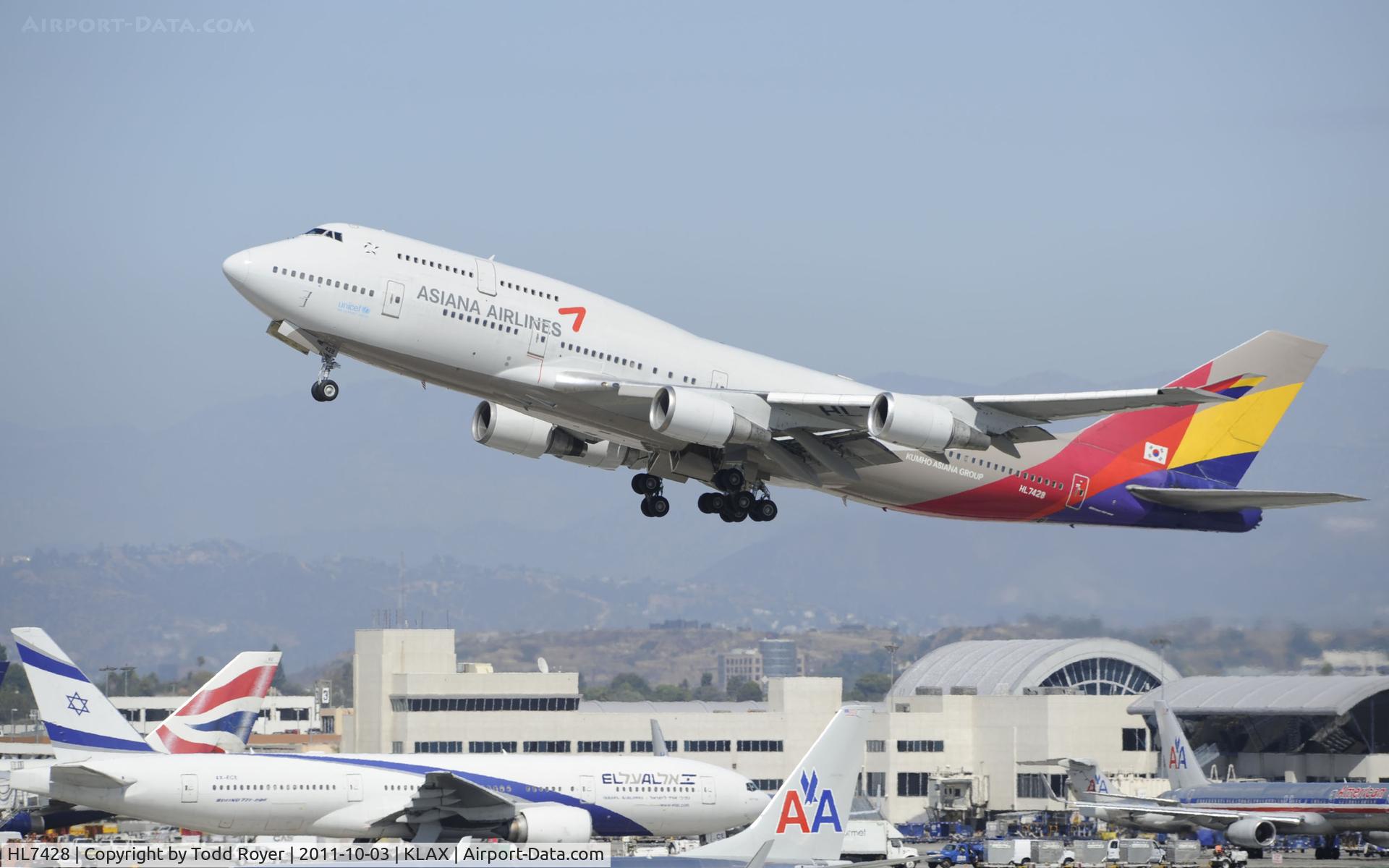 HL7428, 1998 Boeing 747-48E C/N 28552, Departing LAX