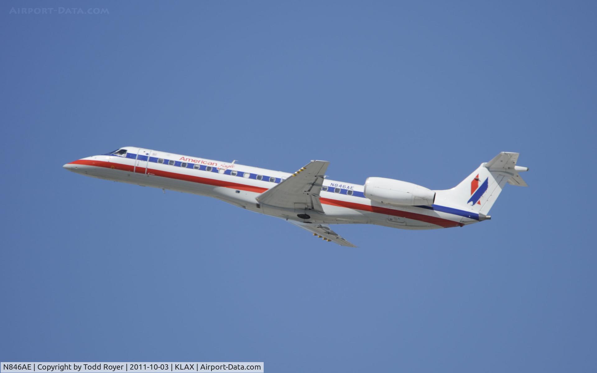 N846AE, 2003 Embraer ERJ-140LR (EMB-135KL) C/N 145692, Departing LAX