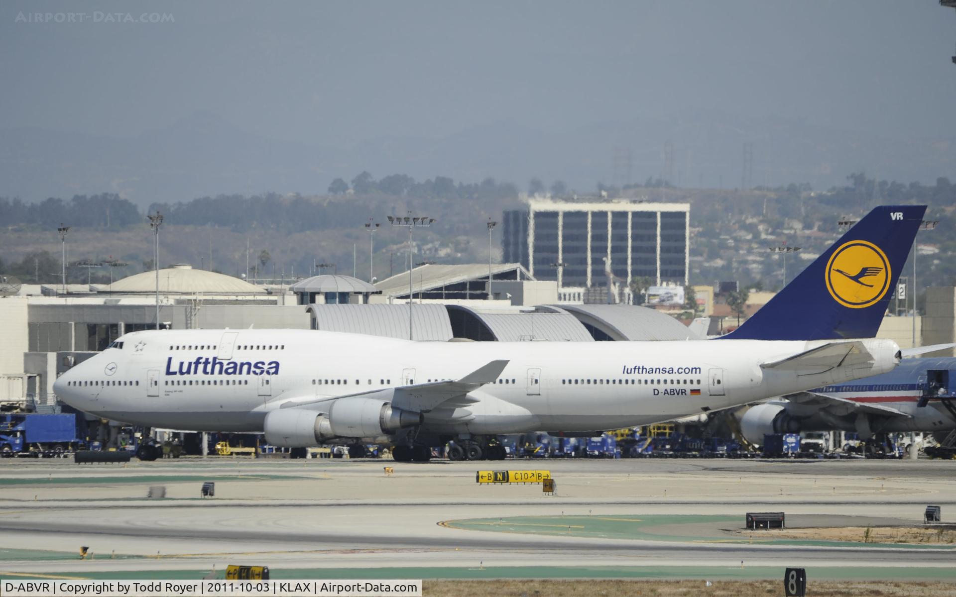 D-ABVR, 1997 Boeing 747-430 C/N 28285, Taxiing at LAX