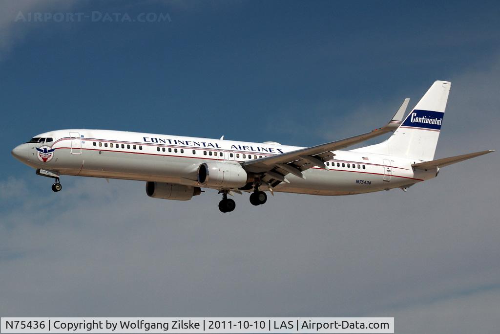 N75436, 2009 Boeing 737-924/ER C/N 33531, visitor