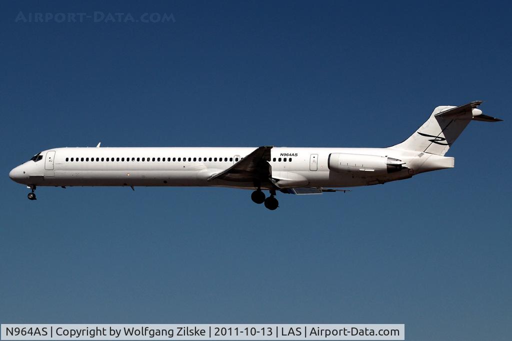 N964AS, 1992 McDonnell Douglas MD-83 (DC-9-83) C/N 53078, visitor