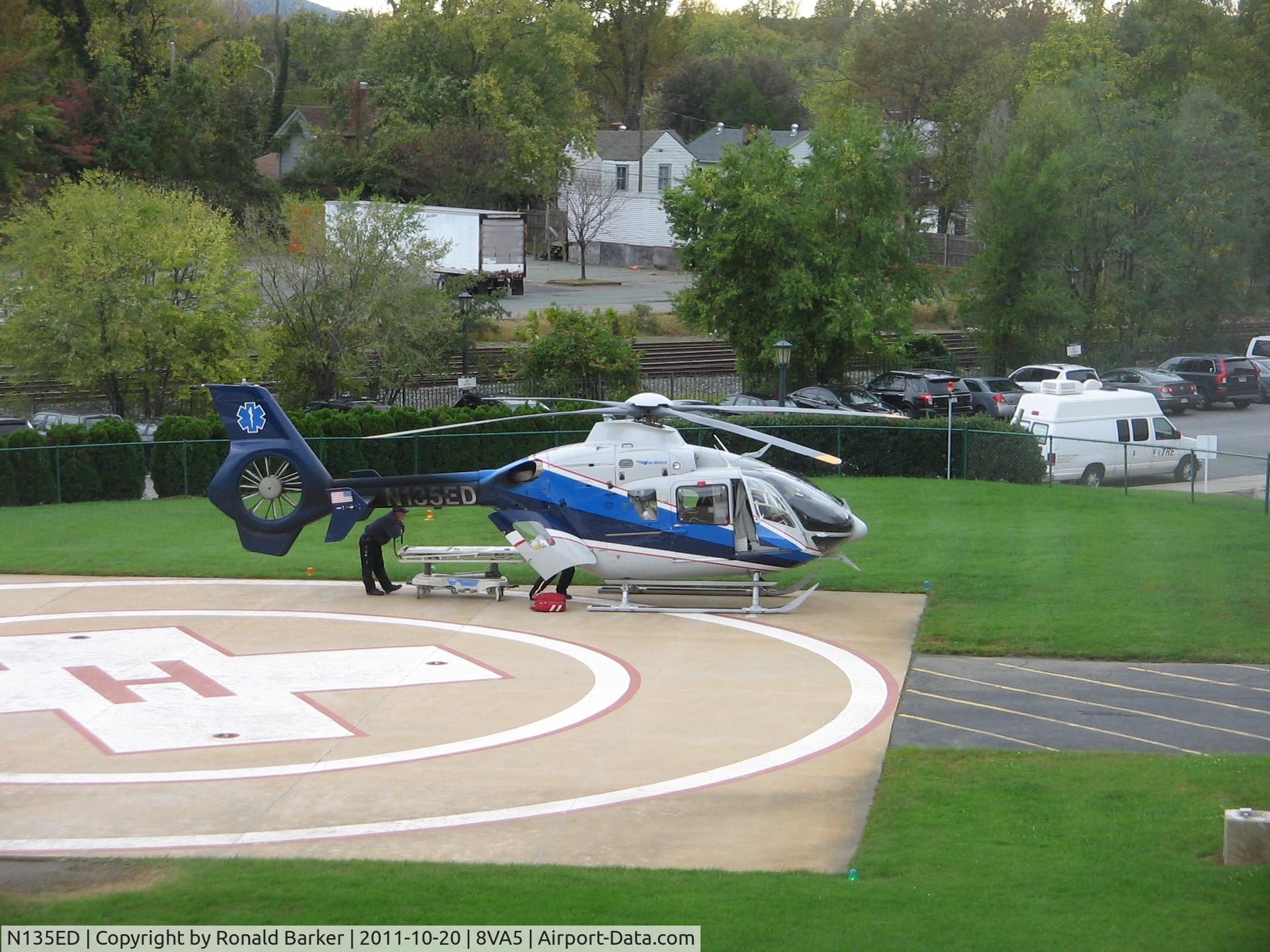 N135ED, 2004 Eurocopter EC-135P-2 C/N 0335, UVA Hospital