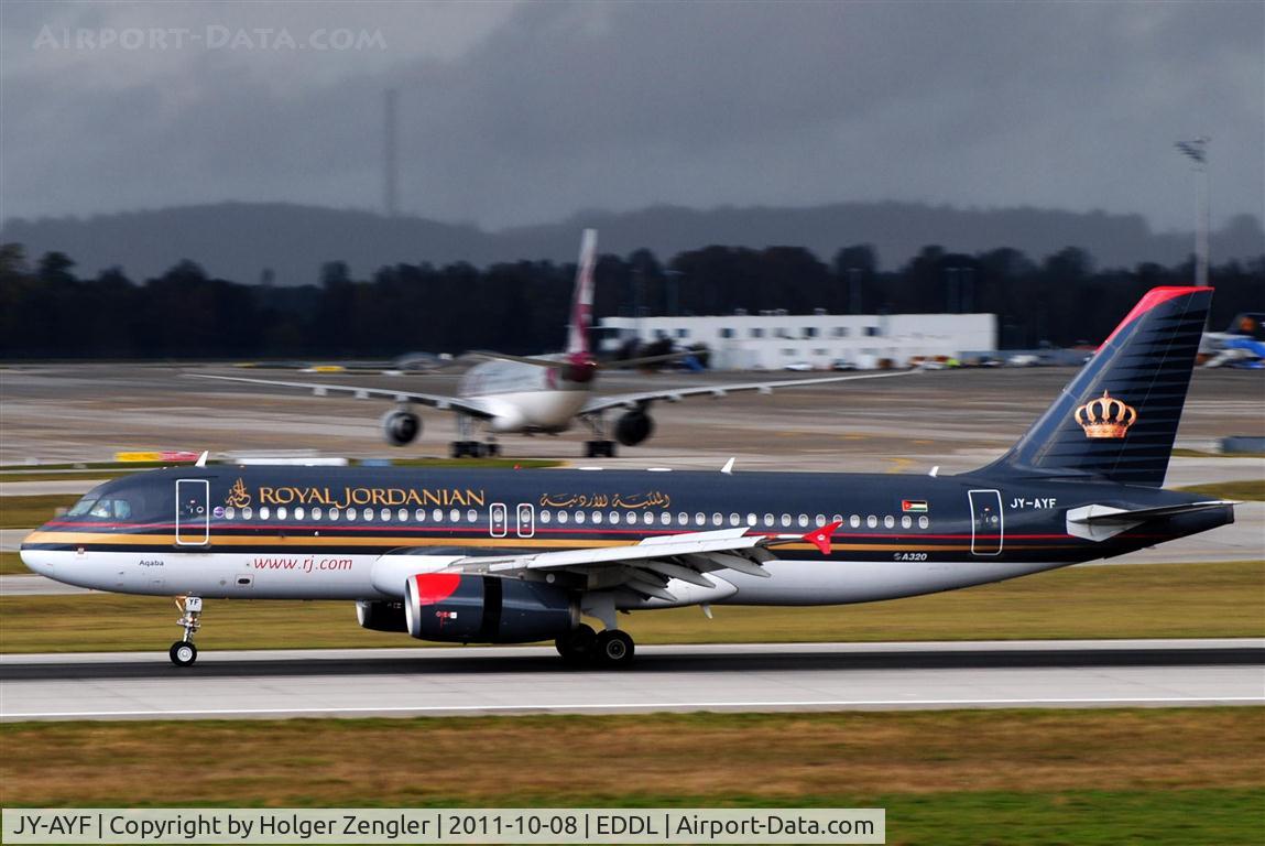 JY-AYF, 2006 Airbus A320-232 C/N 2692, Up and away to Amman.......