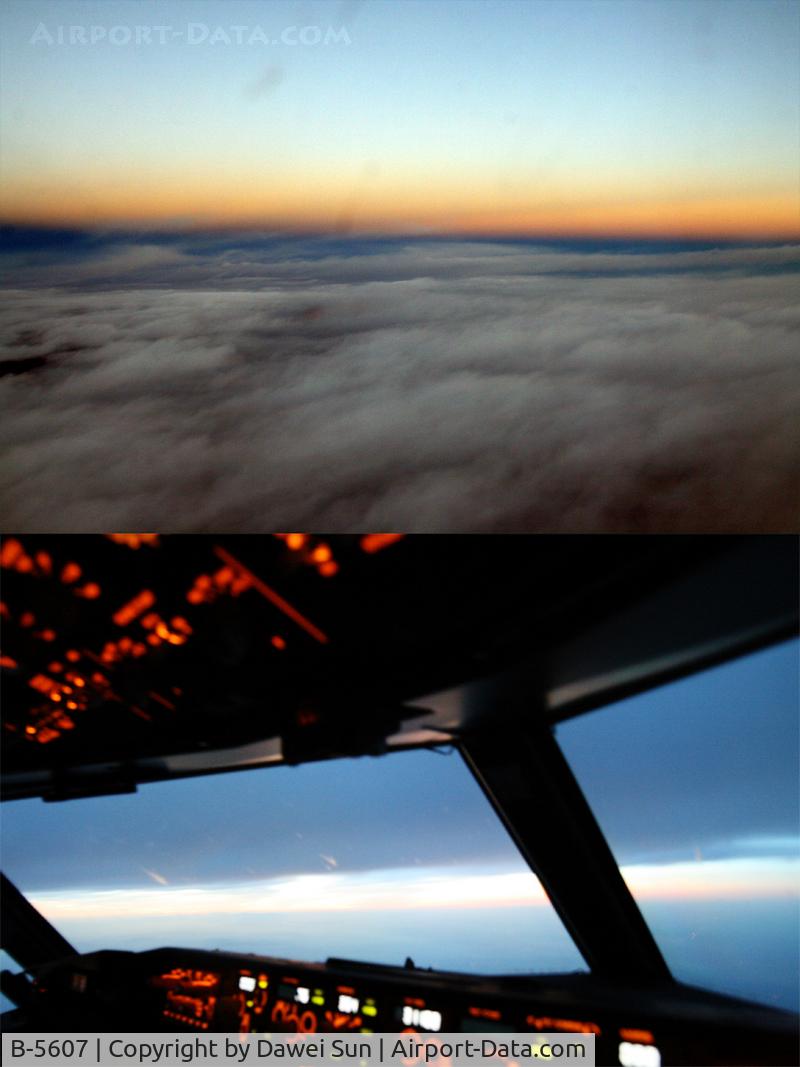 B-5607, Boeing 737 C/N 39144, B-5607