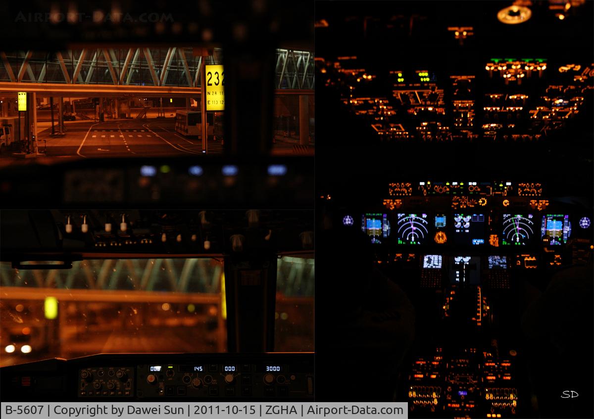 B-5607, Boeing 737 C/N 39144, @ Changsha