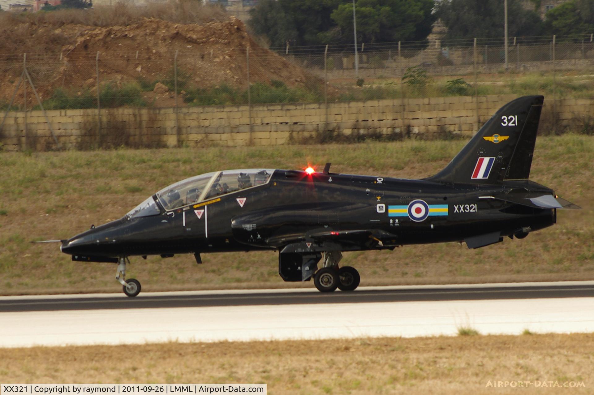 XX321, 1980 Hawker Siddeley Hawk T.1A C/N 164/312146, Hawk XX321 208Sqd RAF
