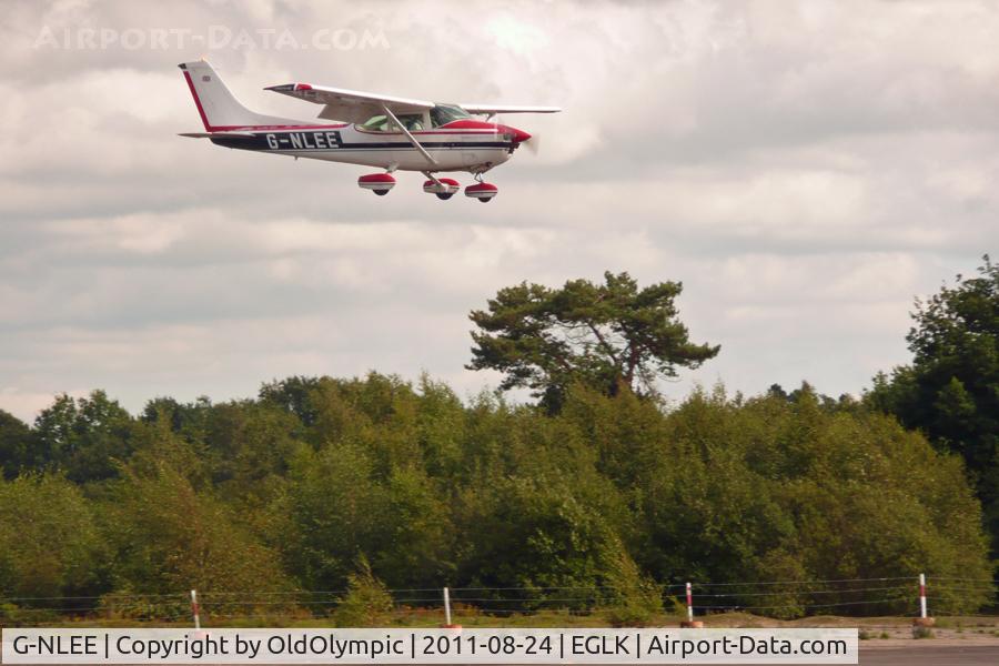 G-NLEE, 1977 Cessna 182Q Skylane C/N 182-65934, Short finals