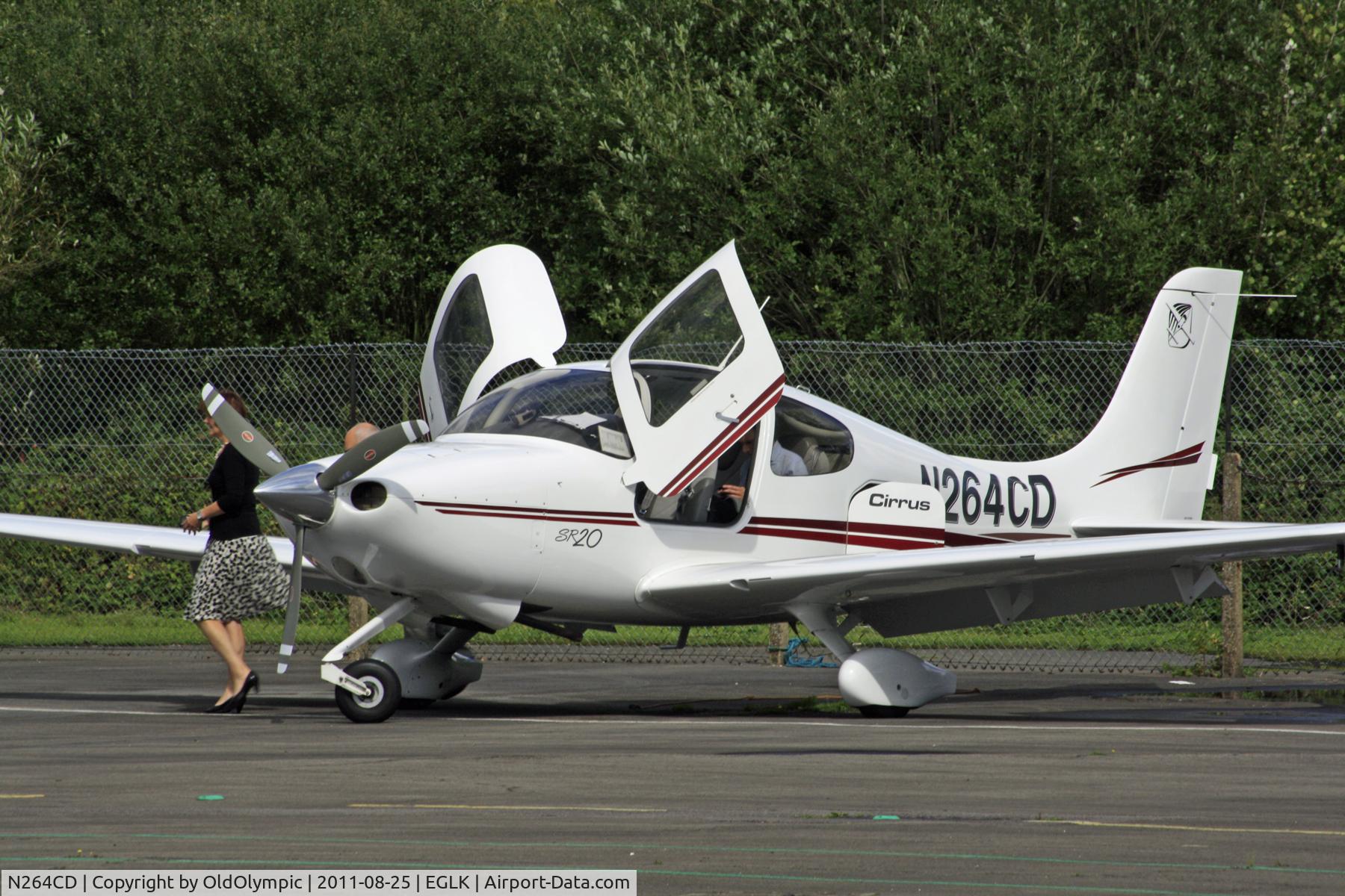 N264CD, 2003 Cirrus SR20 C/N 1309, Boarding