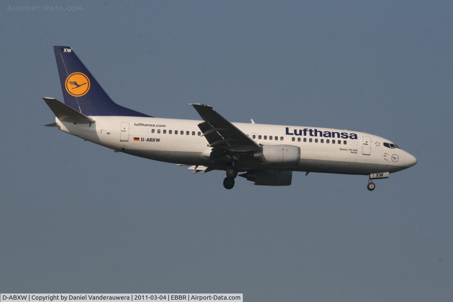 D-ABXW, 1989 Boeing 737-330 C/N 24561, Arrival of flight LH1008 to RWY 02