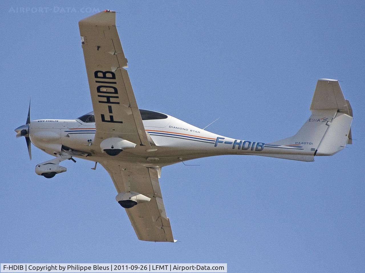 F-HDIB, Diamond DA-40TDI Diamond Star C/N D4.374, Taking of from rwy 31R.