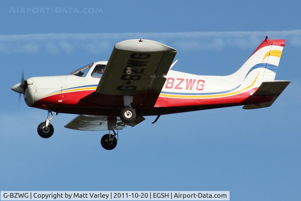 G-BZWG, 1976 Piper PA-28-140 Cherokee Cruiser C/N 28-7625188, Arriving at EGSH.